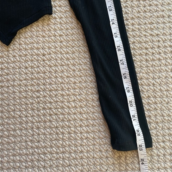 Shein Mod Long-Sleeved Crop Top Size S - Picture 10 of 11